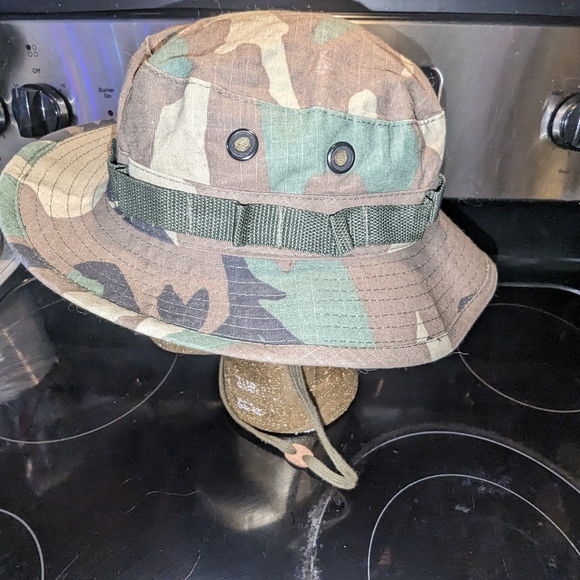 Camo boonie hat - size 7 1/4 - Picture 4 of 6